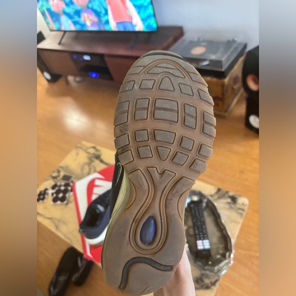 Used a few times, condition as pictured.Size 7 - Picture 11 of 12